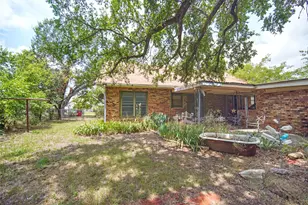 127 Valentine St, No City, TX 76389 - Photo 2