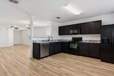 6113 Countess Lane, Denton, TX 76210 - Photo 10