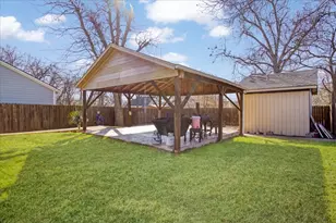 1122 S Hazelwood, Sherman, TX 75090 - Photo 24