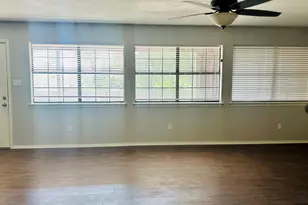 117 Cedar Hill Dr, Whitney, TX 76692 - Photo 4