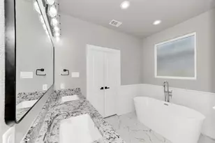 404 Betchan St, Lake Dallas, TX 75065 - Photo 16