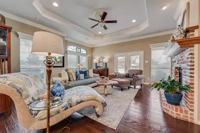 818 Amherst Drive, Waxahachie, TX 75165 - Photo 4