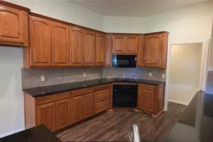 629 Dorchester Ln, Mansfield, TX 76063 - Photo 14