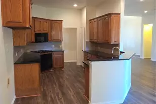 629 Dorchester Ln, Mansfield, TX 76063 - Photo 8