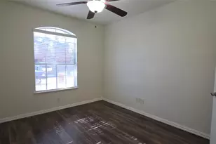 629 Dorchester Ln, Mansfield, TX 76063 - Photo 20