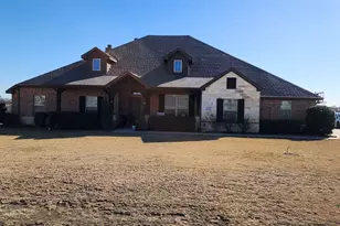 217 Heather Ln, Decatur, TX 76234 - Photo 1