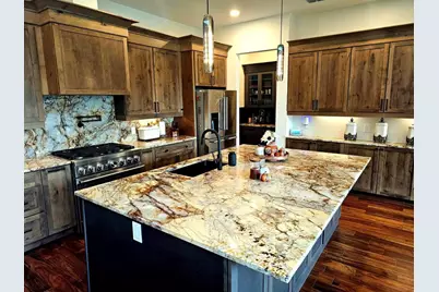 608 Redbud Court, Cedar Hill, TX 75104 - Photo 4