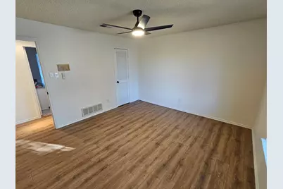 1817 Rhinevalley Drive, Arlington, TX 76012 - Photo 10