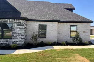 1404 Dixie Ests Wy, Whitesboro, TX 76273 - Photo 4