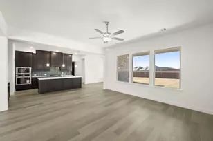 966 Richard Pittmon Dr, DeSoto, TX 75115 - Photo 8