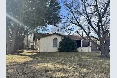 317 N Trail Street, Crowley, TX 76036 - Photo 4