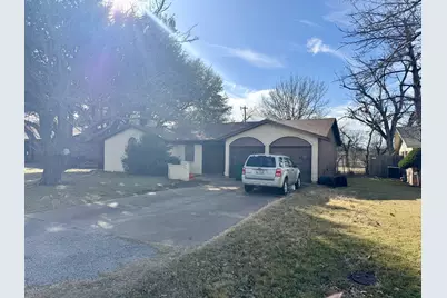 317 N Trail Street, Crowley, TX 76036 - Photo 30