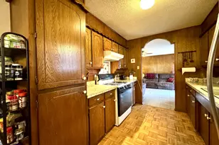 317 N Trail St, Crowley, TX 76036 - Photo 12