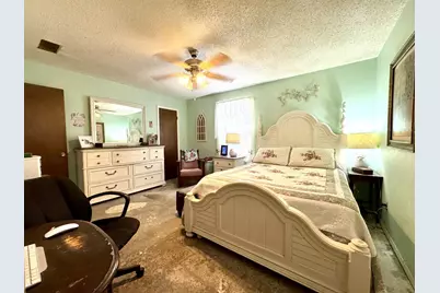 317 N Trail Street, Crowley, TX 76036 - Photo 20