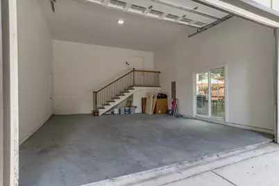 1000 Cameron Avenue, Dallas, TX 75223 - Photo 30