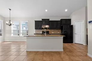 520 Pendennis Dr, Saginaw, TX 76131 - Photo 12