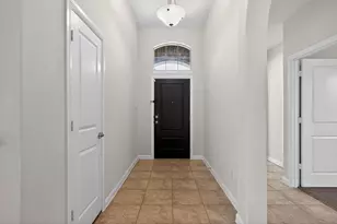 520 Pendennis Dr, Saginaw, TX 76131 - Photo 2