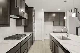 931 Richard Pittmon Dr, DeSoto, TX 75115 - Photo 12