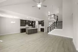 931 Richard Pittmon Dr, DeSoto, TX 75115 - Photo 12
