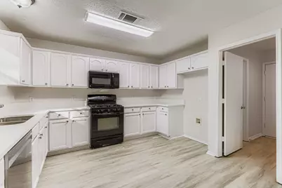 3313 Saint James Place, McKinney, TX 75070 - Photo 10