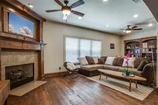 4110 McKinney Ave, Dallas, TX 75204 - Photo 2