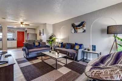 129/131 NE 22nd Street, Grand Prairie, TX 75050 - Photo 4