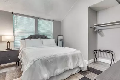 129/131 NE 22nd Street, Grand Prairie, TX 75050 - Photo 22