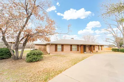 1506 W Elliott Street, Breckenridge, TX 76424 - Photo 4