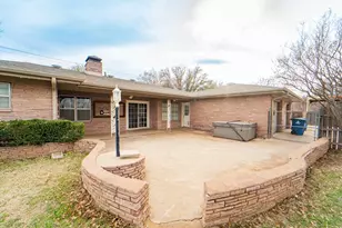 1506 W Elliott St, Breckenridge, TX 76424 - Photo 8