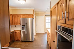 1506 W Elliott St, Breckenridge, TX 76424 - Photo 18