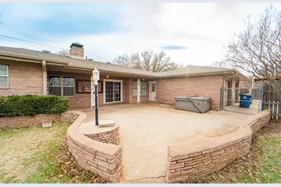 1506 W Elliott Street, Breckenridge, TX 76424 - Photo 8