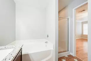 5900 Rising Meadow Dr, Arlington, TX 76018 - Photo 12