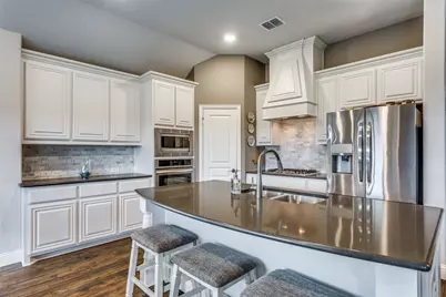 1000 Brenham Drive, Godley, TX 76044 - Photo 10