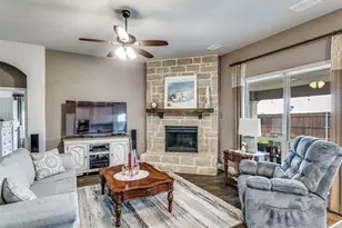 1000 Brenham Dr, Godley, TX 76044 - Photo 8