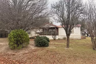 254 Holiday Village Dr, Quitman, TX 75783 - Photo 2