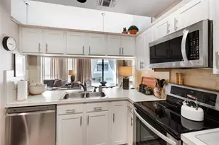 17490 Meandering Way, Dallas, TX 75252 - Photo 6