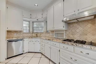 614 Portofino Drive, Arlington, TX 76012 - Photo 12