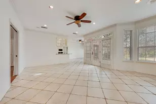 614 Portofino Dr, Arlington, TX 76012 - Photo 10