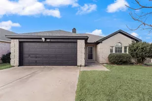 4816 Topaz Ln, Granbury, TX 76049 - Photo 4