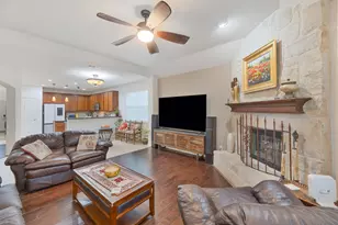 2116 Jonathan Creek Dr, Little Elm, TX 75068 - Photo 8