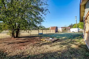 3401 Camaro Dr, Crowley, TX 76036 - Photo 34