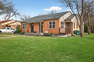806 Denton, Denton, TX 76201 - Photo 2