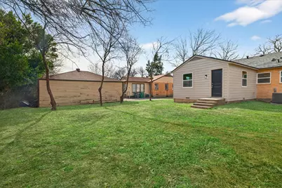 806 Denton, Denton, TX 76201 - Photo 18