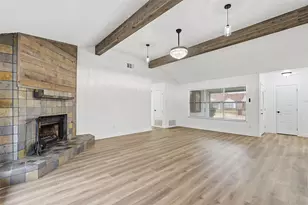 500 Quail Hollow Dr, Mesquite, TX 75150 - Photo 2