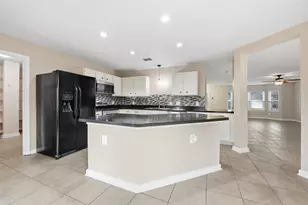 5269 Chessie Cir, Haltom City, TX 76137 - Photo 10