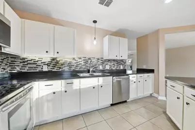 5269 Chessie Circle, Haltom City, TX 76137 - Photo 12