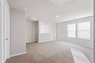 510 Clover Crk Dr, McKinney, TX 75071 - Photo 12