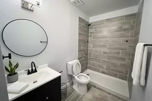 1911 Primrose Ln, Arlington, TX 76014 - Photo 8