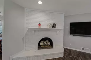 5022 Menefee Dr, Dallas, TX 75227 - Photo 14