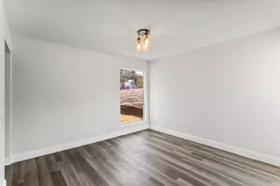 3210 Coronado St, Irving, TX 75062 - Photo 10